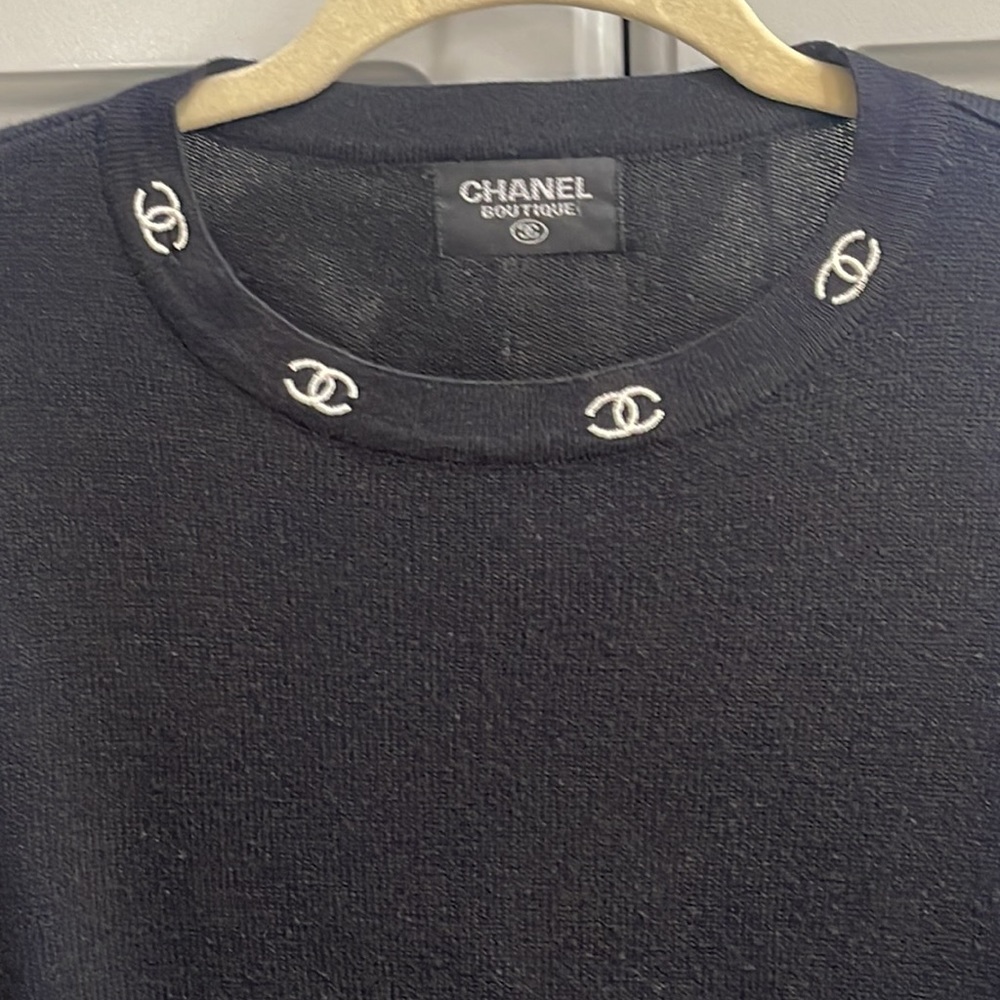 Chanel Crew Neck Coco Logo Long Sleeve Pullover Sweater Vintage AUTHENTIC
